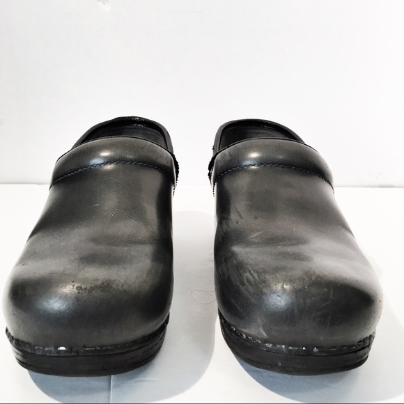 Dansko Gray Comfort Work Clogs Size 41 - Picture 2 of 7